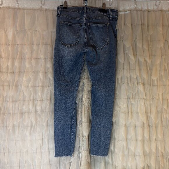 Abercrombie & Fitch Harper Low Rise Ankle Jeans Size 27 - Picture 7 of 8